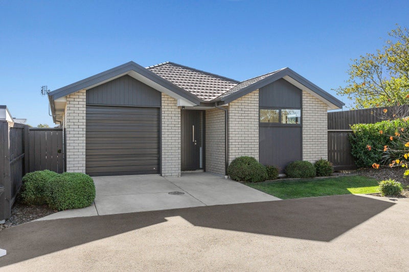 12C Rahme Crescent, Kaiapoi, Waimakariri, Canterbury - Carousel 1