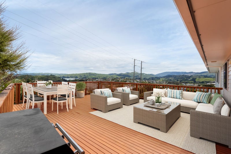 11B Polestar Lane, Whitby, Porirua - Carousel 1