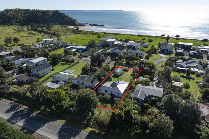 16 Adamson Road, Taipa, Taipa - Carousel 1