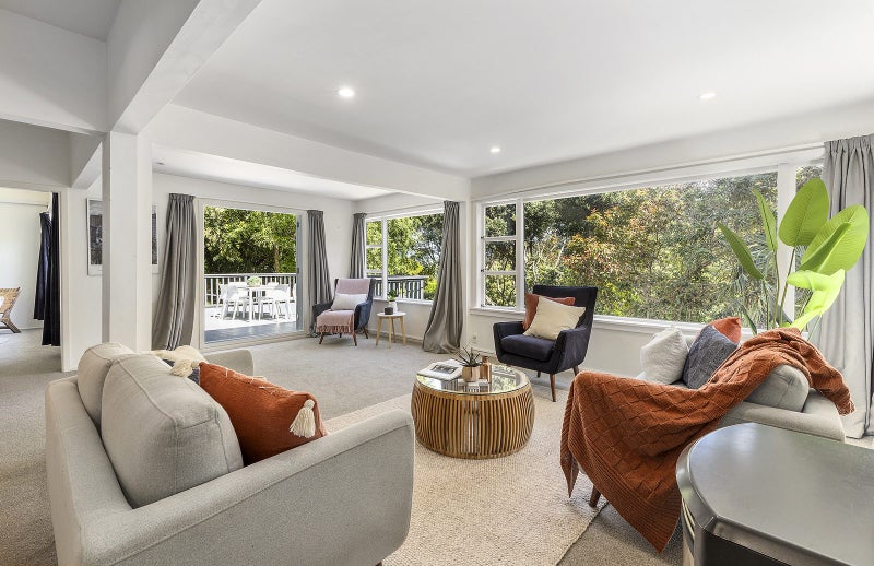 140 Rakau Road, Hataitai, Wellington - Carousel 2