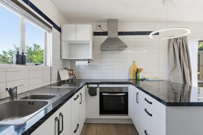 12A Burns Street, Gate Pa, Tauranga - Carousel 2