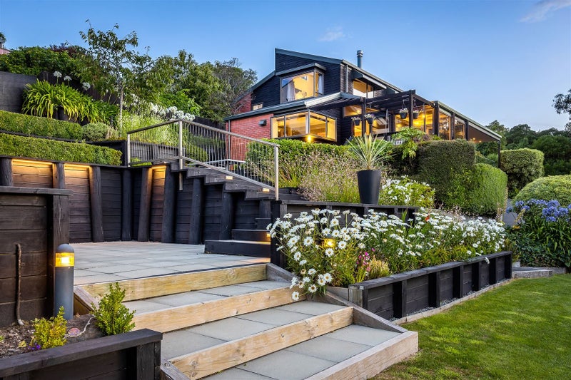 7 Sedgwick Way, Westmorland, Christchurch - Carousel 1