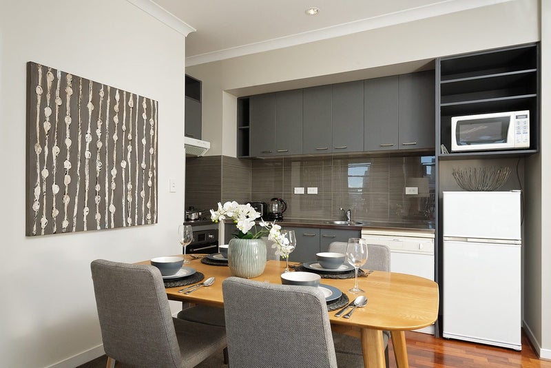 13B/25 Rutland Street, Auckland Central, Auckland - Carousel 1