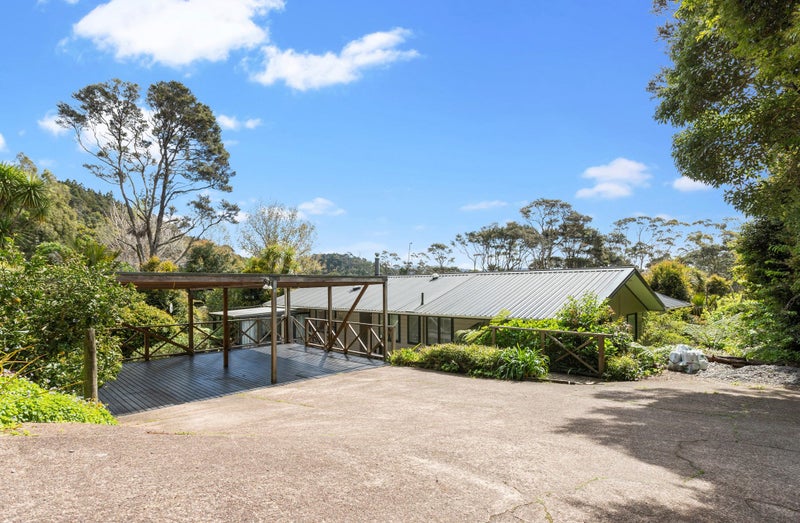 151 Scenic Drive, Titirangi, Auckland - Carousel 2