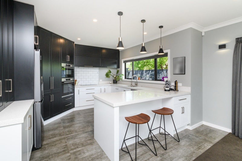 14A Colombo Street, Hokowhitu, Palmerston North - Carousel 2