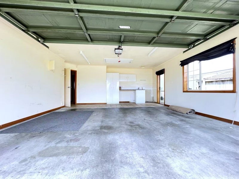 1/16 Glanworth Place, Dannemora, Auckland - Carousel 13