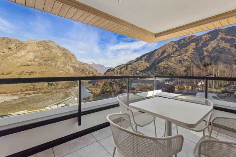 16/154 Arthurs Point Road, Arthurs Point, Queenstown - Carousel 1