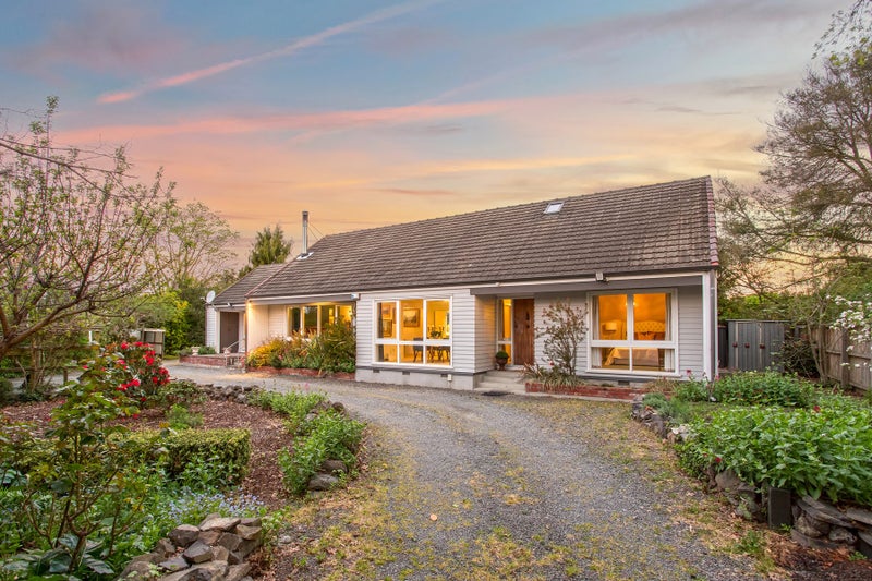 30 Bryndwr Road, Fendalton, Christchurch - Carousel 1