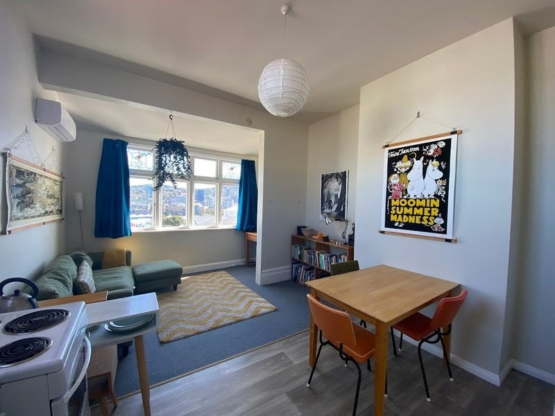 25A Earls Terrace, Mount Victoria, Wellington - Carousel 1