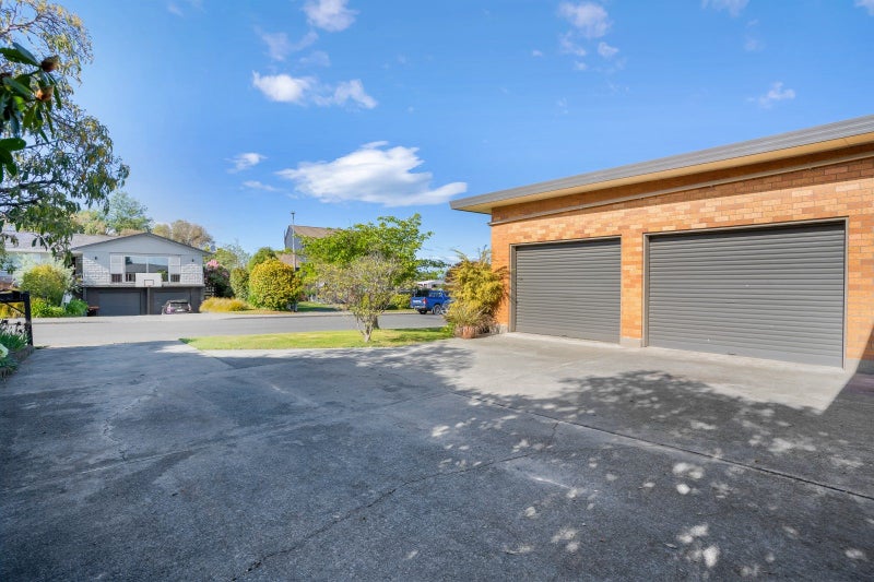 12 Hamilton Avenue, Winton, Winton - Carousel 17