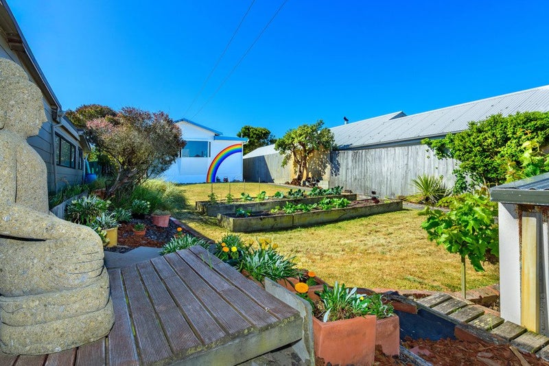 16 Tovey Street, New Brighton, Christchurch - Carousel 2