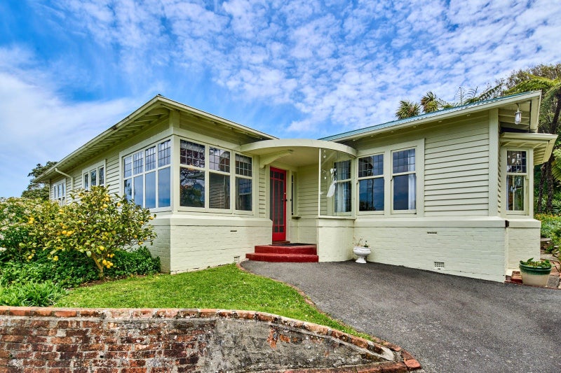 77 Old Karori Road, Karori, Wellington - Carousel 2