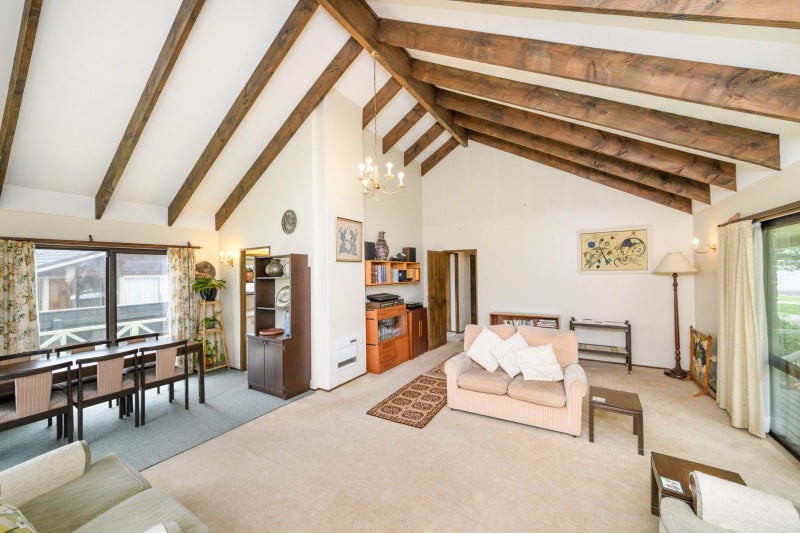 175 Amberley Avenue, Highbury, Palmerston North - Carousel 2
