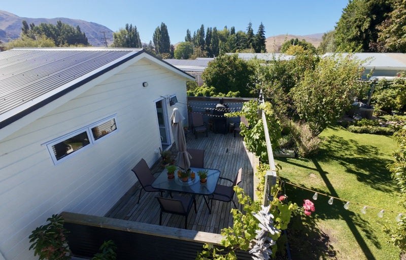 2 Waitaki Drive East, Otematata - Carousel 1