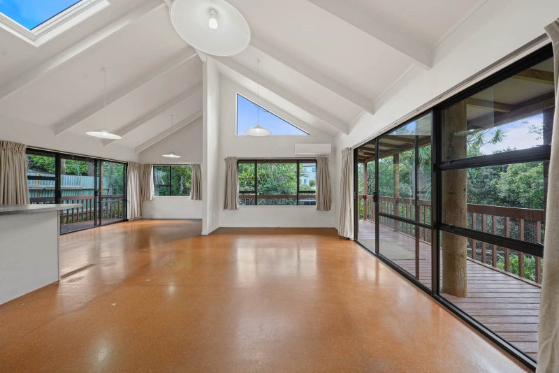 24 Kereru Street, Henderson, Auckland - Carousel 2