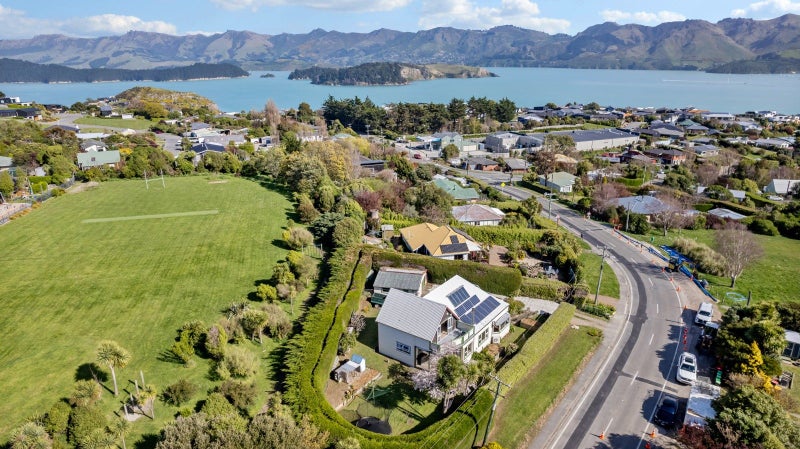 124 Marine Drive, Diamond Harbour, Lyttelton - Carousel 2