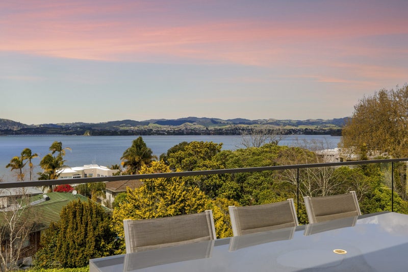 12 Fifth Avenue, Tauranga, Tauranga - Carousel 2