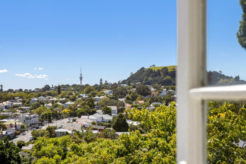 47 Landscape Road, Mount Eden, Auckland - Carousel 2