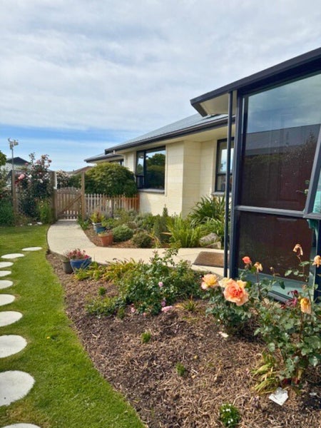 14 Girvan Street, Oamaru North, Oamaru - Carousel 2