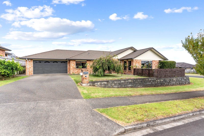 2 Ludlow Place, Pukekohe, Pukekohe - Carousel 1