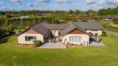 22 Pathways Drive, Kerikeri - Carousel 1
