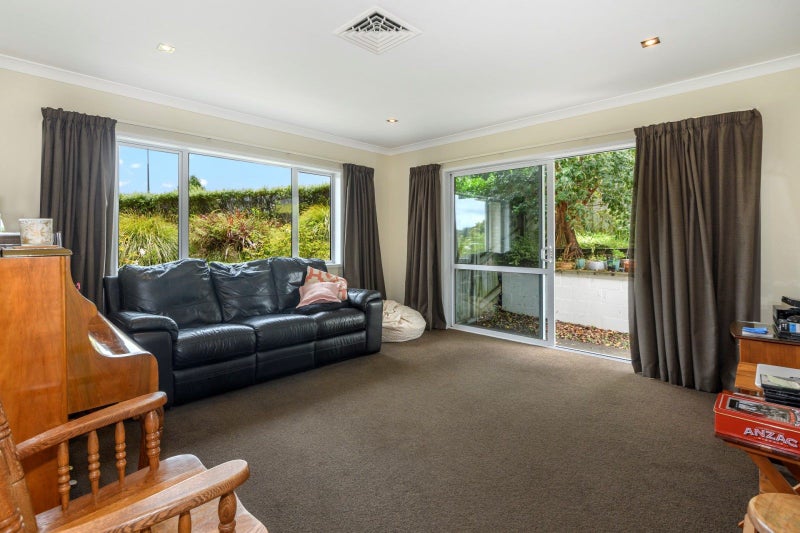 Property Valuation for 100 Falcon Drive, Bay, Tauranga Trade