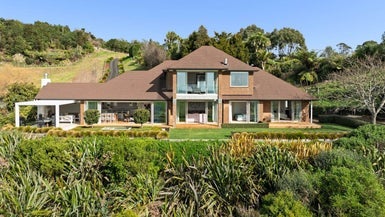 656A Minden Road, Tauranga - Carousel 1