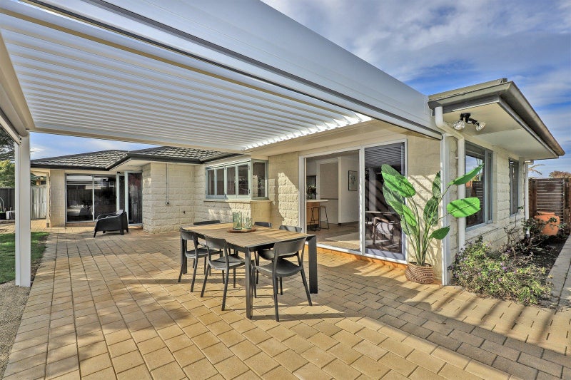 Property Valuation for 28 Kensington Drive, Taradale, Napier | Trade Me ...