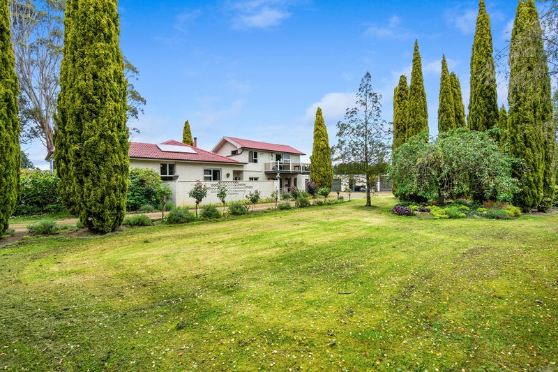 291 Gordon Road, Mosgiel, Mosgiel - Carousel 1