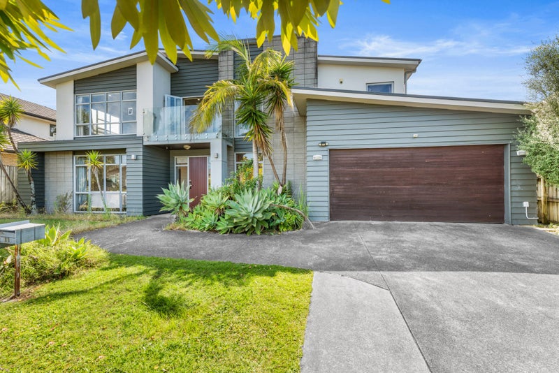 11 Mana Lane, Pinehill, Auckland - Carousel 2
