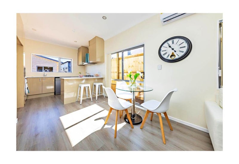 49B Senator Drive, Manurewa, Auckland - Carousel 3