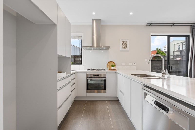 62 Nugget Avenue, Hobsonville, Auckland - Carousel 2