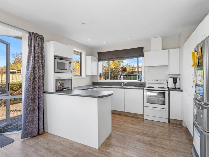 38 Greenhaven Drive, Burwood, Christchurch - Carousel 2