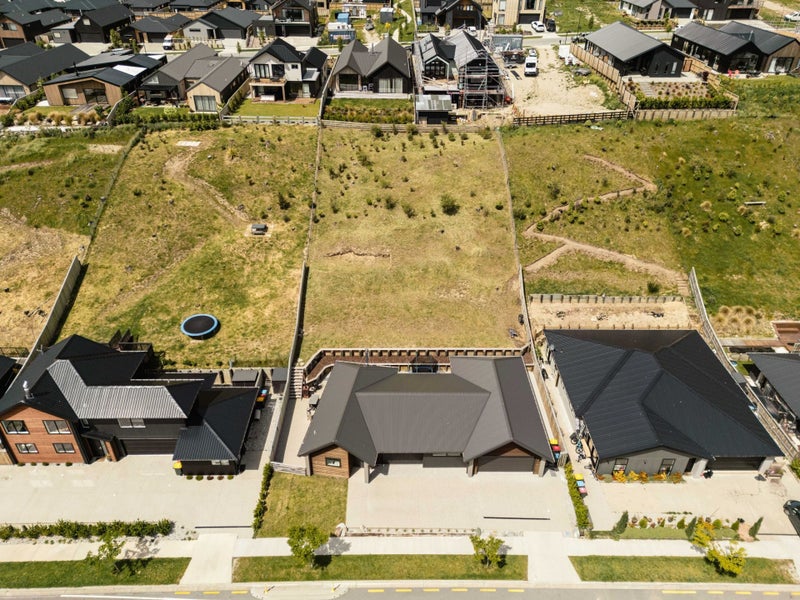 35 Muster Road, Jacks Point, Queenstown - Carousel 17