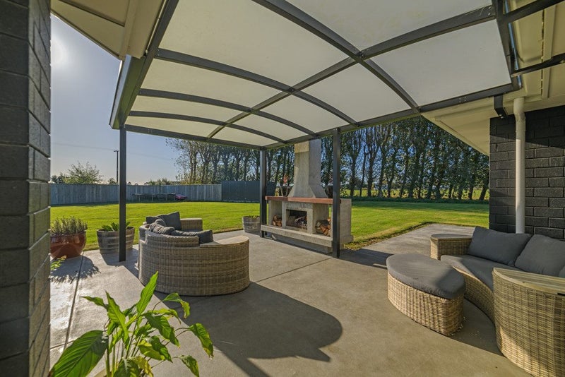 985 Parewanui Road, Bulls - Carousel 1