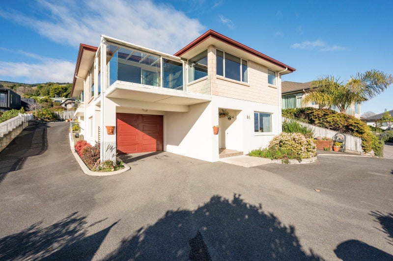 66 Hunter Avenue, Richmond, Richmond - Carousel 1