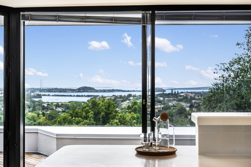 3/296 Remuera Road, Remuera, Auckland - Carousel 1