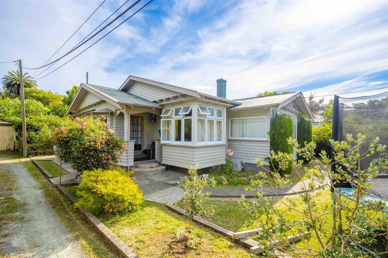 5 Synagogue Lane, Nelson, Nelson - Carousel 2