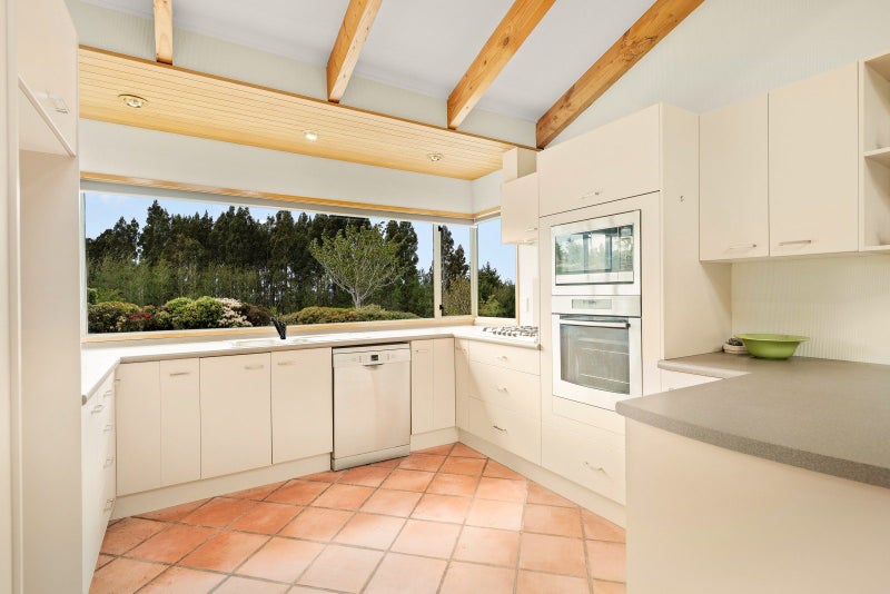 36 Nicholson Road, Upper Charlton, Gore - Carousel 2