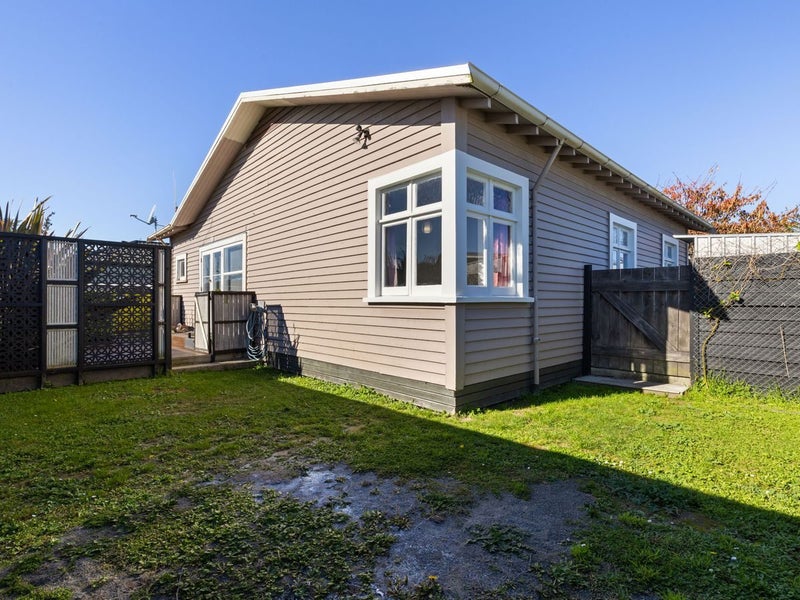 467 Featherston Street, Palmerston North, Palmerston North - Carousel 31