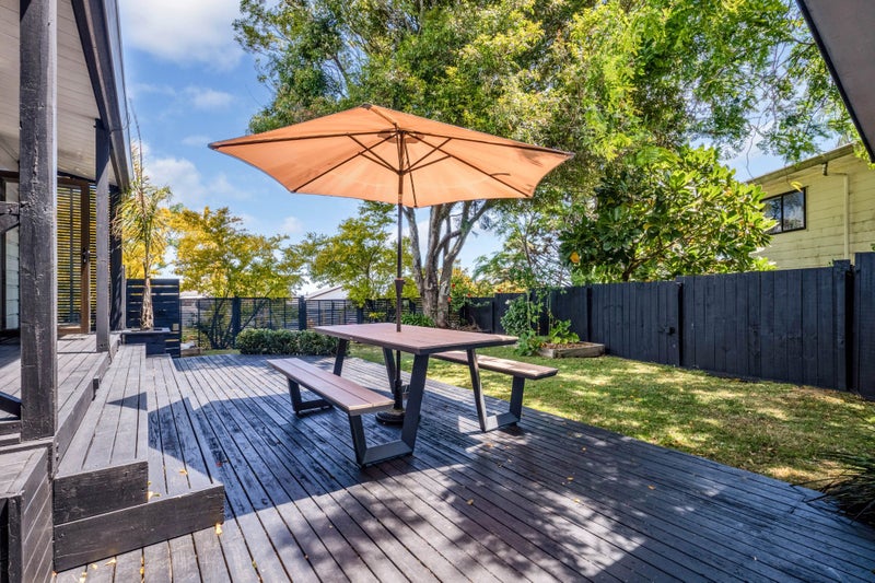 7 Leven Lane, Totara Heights, Auckland - Carousel 2