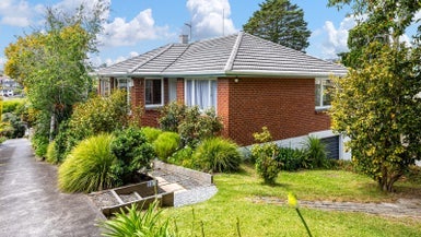 531A Hillsborough Road, Mount Roskill, Auckland - Carousel 1