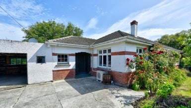 4 Park Street, Gore, Gore - Carousel 1