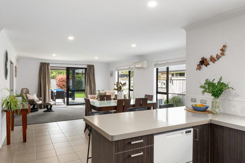 14 Wilson Street, Renwick - Carousel 2