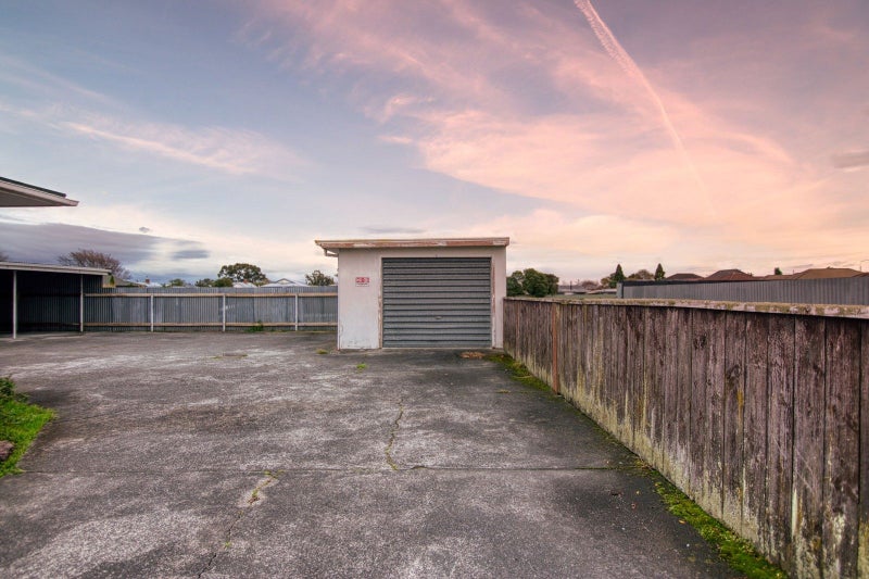 1/290 Ruahine Street, Terrace End, Palmerston North - Carousel 12
