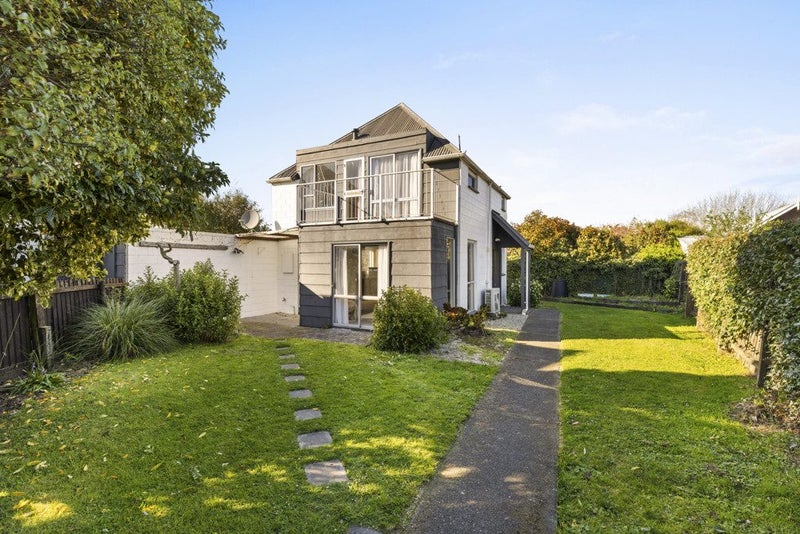 2/14 Kruse Place, Redwood, Christchurch - Carousel 1