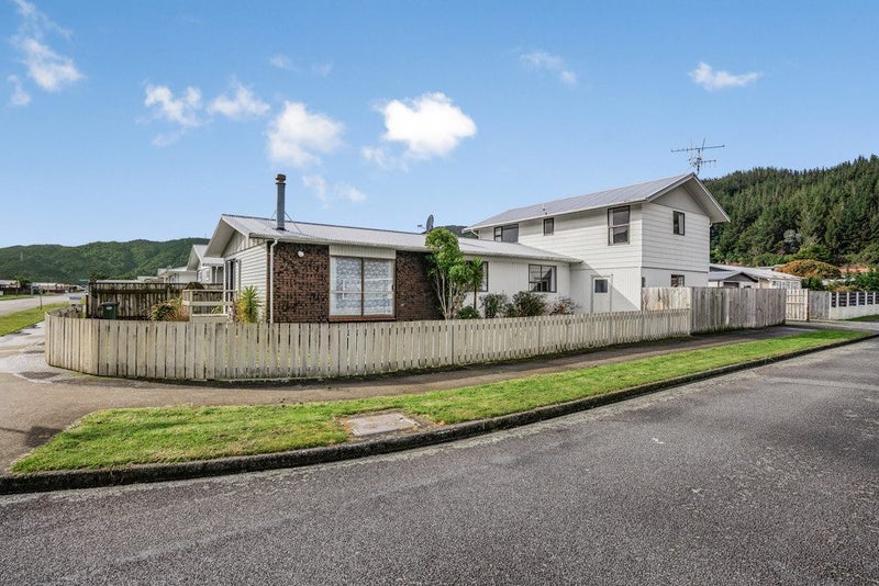 162 Wise Street, Wainuiomata, Lower Hutt - Carousel 2