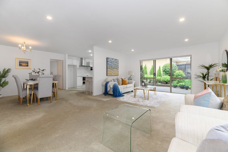 2/52 Turama Road, Royal Oak, Auckland - Carousel 2