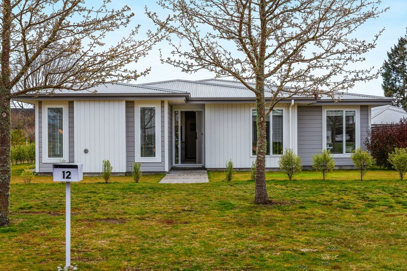 12 Bastille Court, Rangatira Park, Taupo - Carousel 1