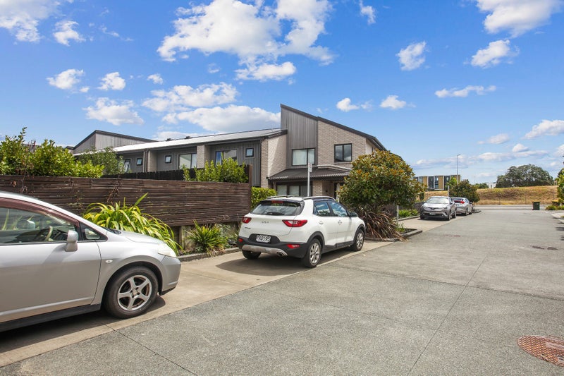 3/2 Sioux Road, Hobsonville, Auckland - Carousel 23